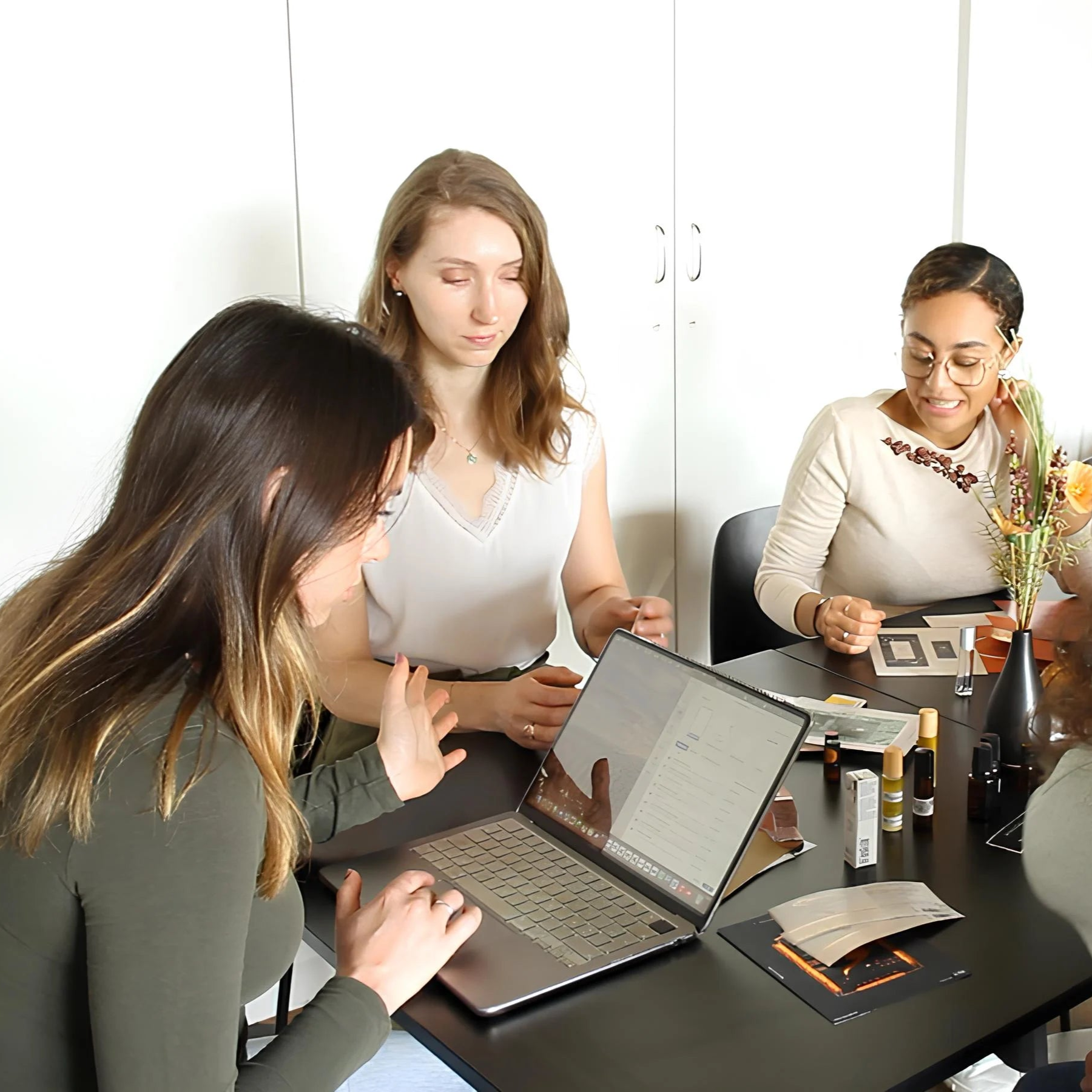 Travail de la fondatrice avec les testeuses